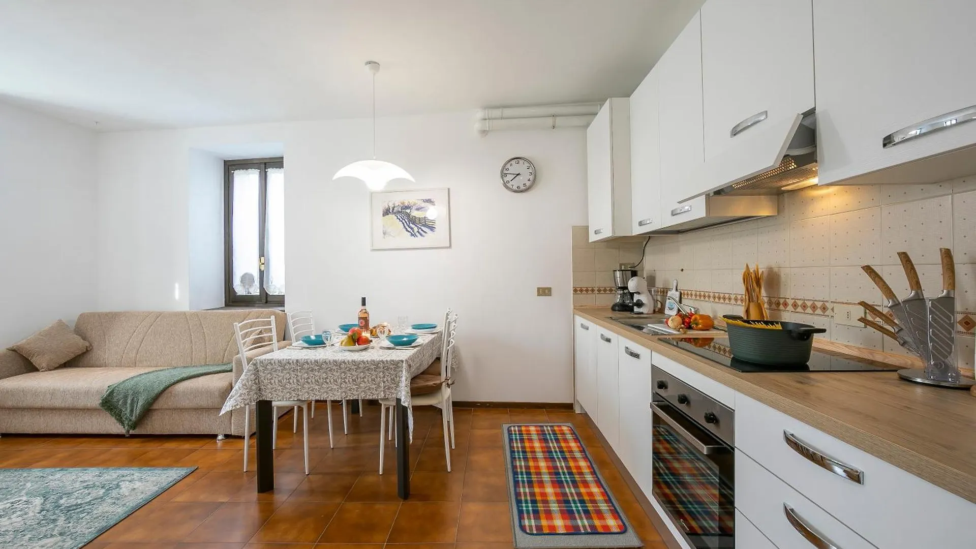 דירה סאלו Alma - 100M Near Lake - Happy Rentals